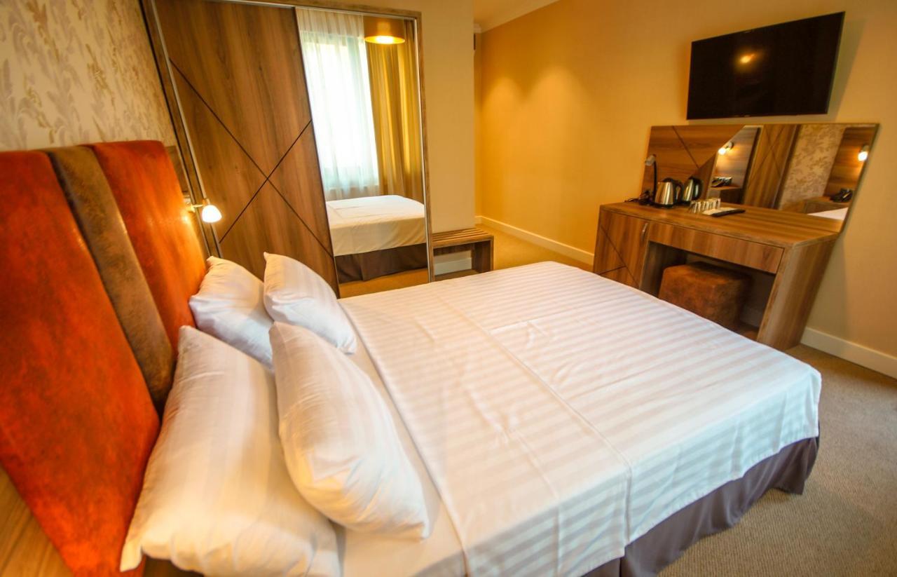 Hotel Montana Kvariati Eksteriør bilde
